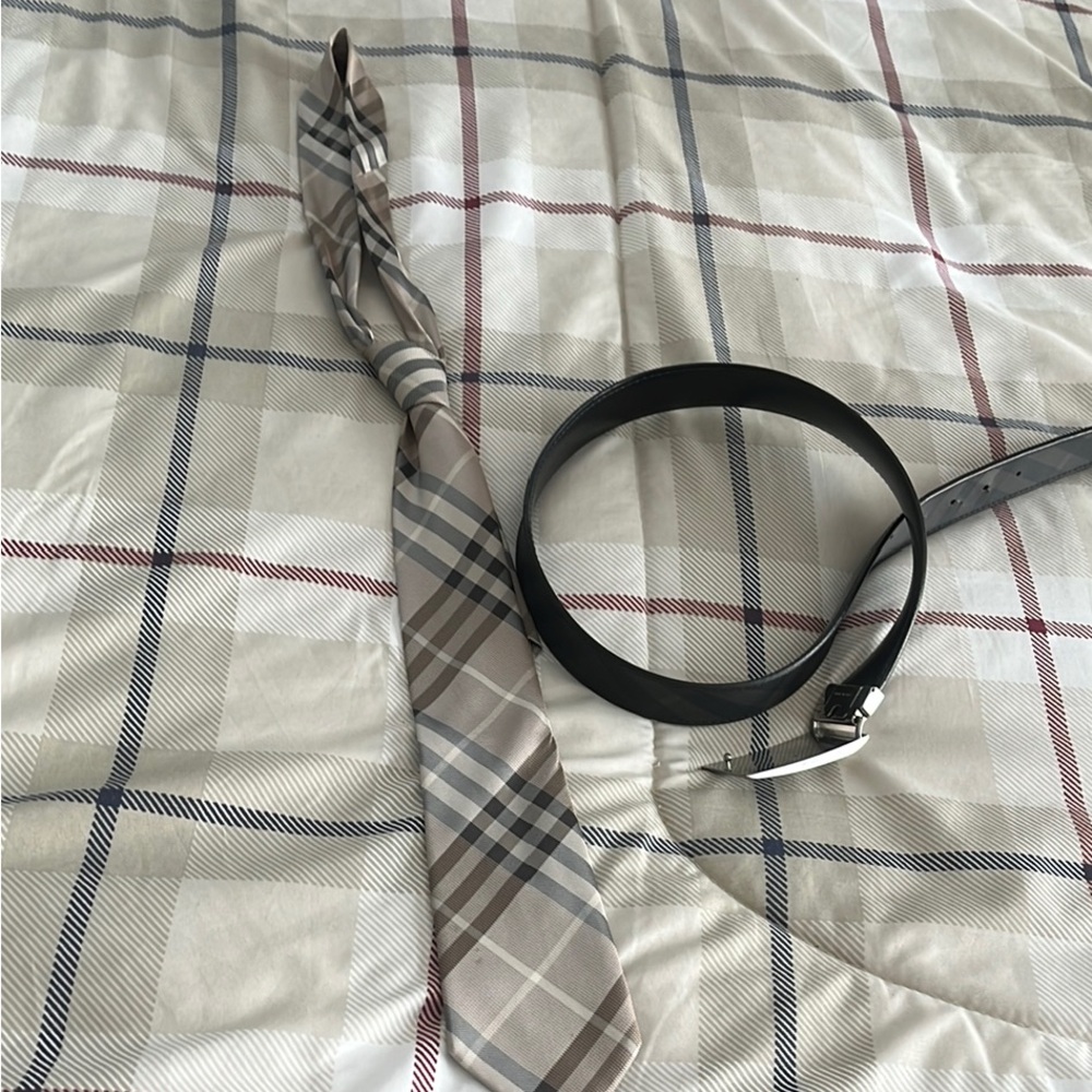 Burberry Black Leather Belt   AND BURBERRY PLAID TIE COMES TOGETHER